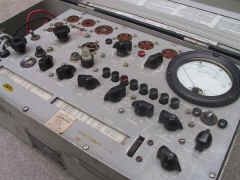 tv10-u-215.JPG (144911 bytes)